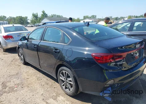 2024 Kia Forte Lxs из США, поврежденный, VIN 3KPF24AD5RE835030